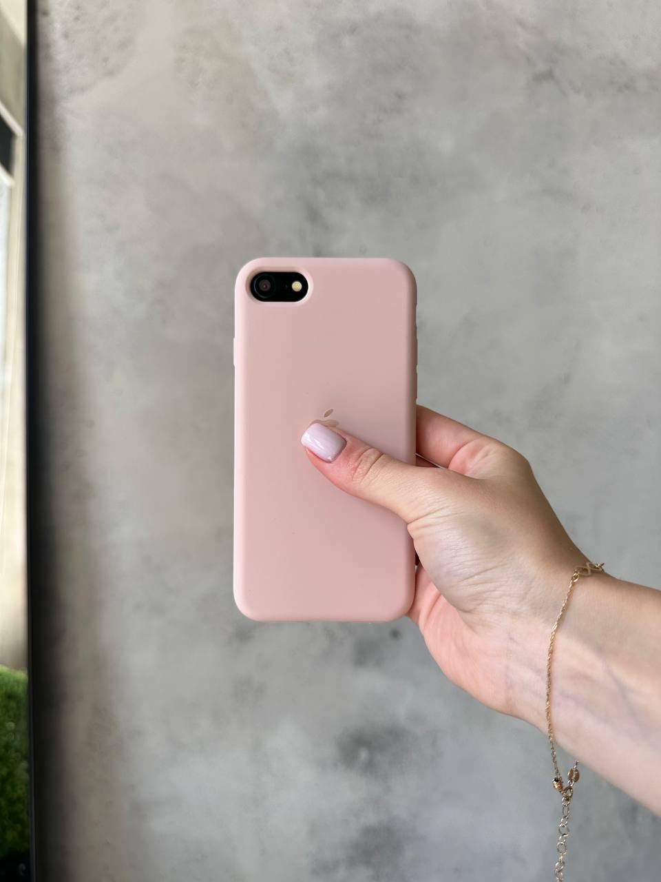 Чохол Silicone case з відкритою камерою на iPhone SE 2020 / 2022 Pink Sand (26)
