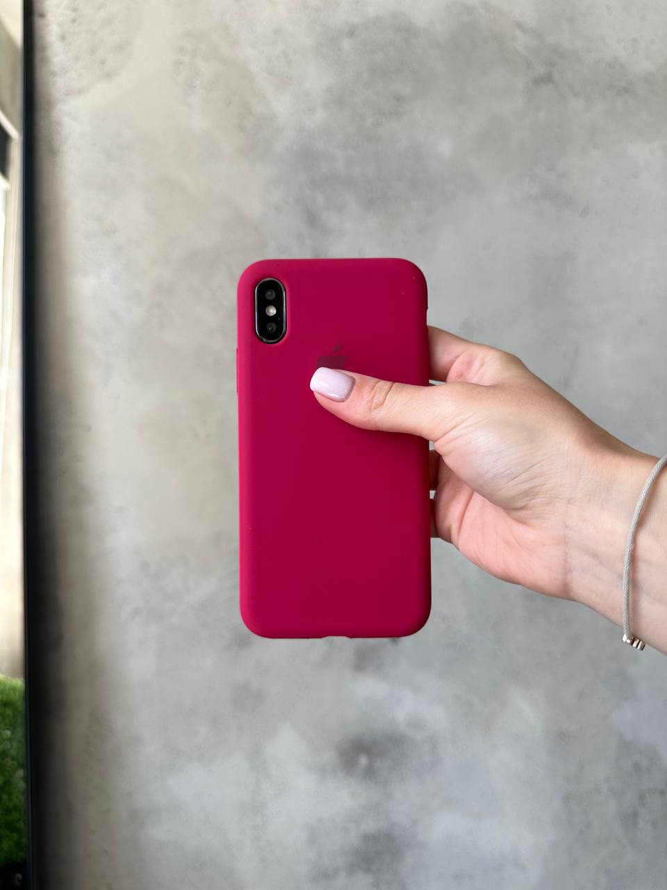 Чехол Silicone case с открытой камерой на iPhone X/XS Wine Red (02)