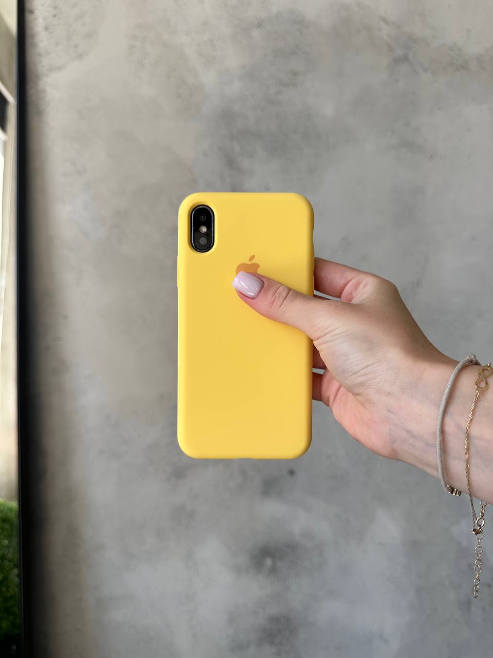 Чехол Silicone case с открытой камерой на iPhone X/XS Yellow (38)