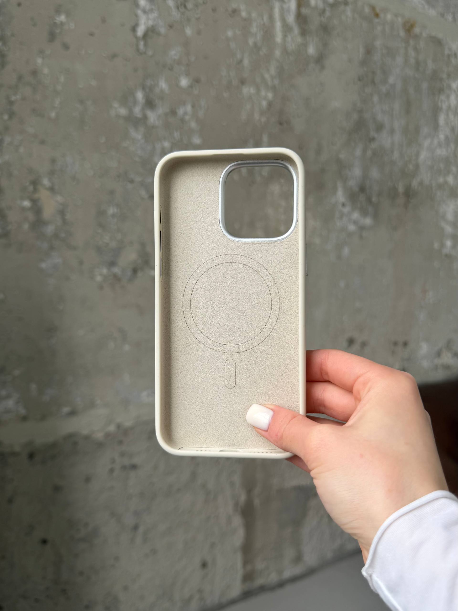 Чохол Flower Silicone Case з Magsafe на iPhone 16 Pro Max Antique White (05)
