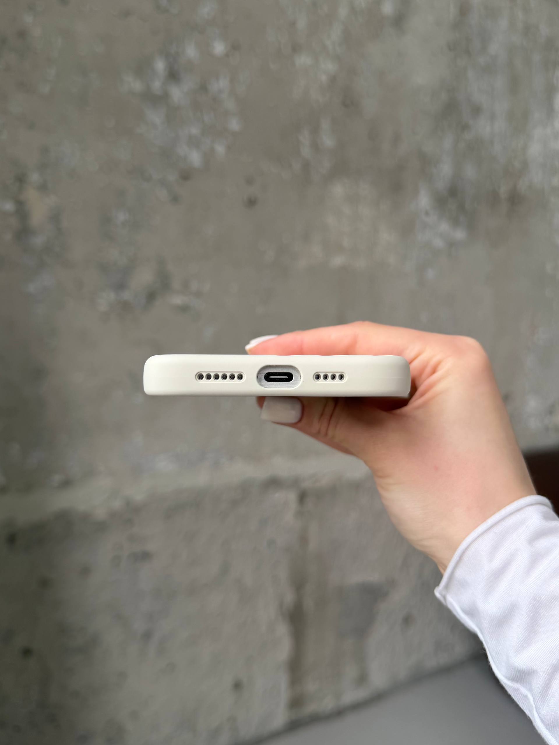 Чохол Flower Silicone Case з Magsafe на iPhone 16 Pro Max Antique White (05)