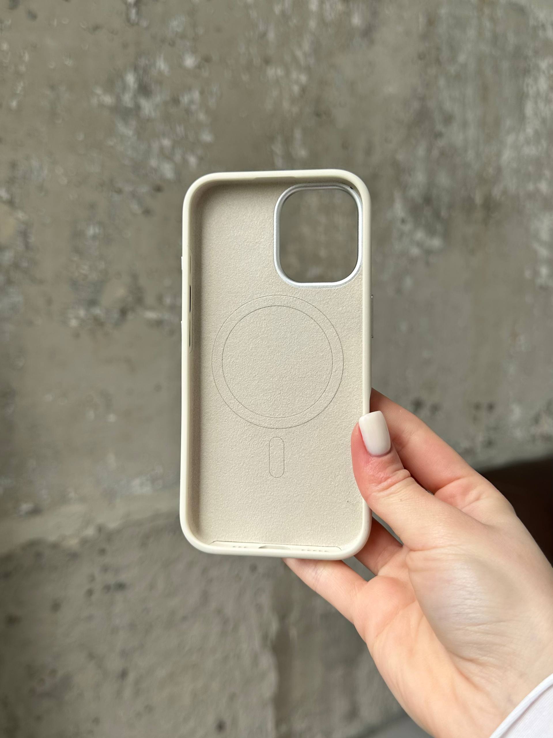 Чохол Flower Silicone Case з Magsafe на iPhone 16 Antique White (05)