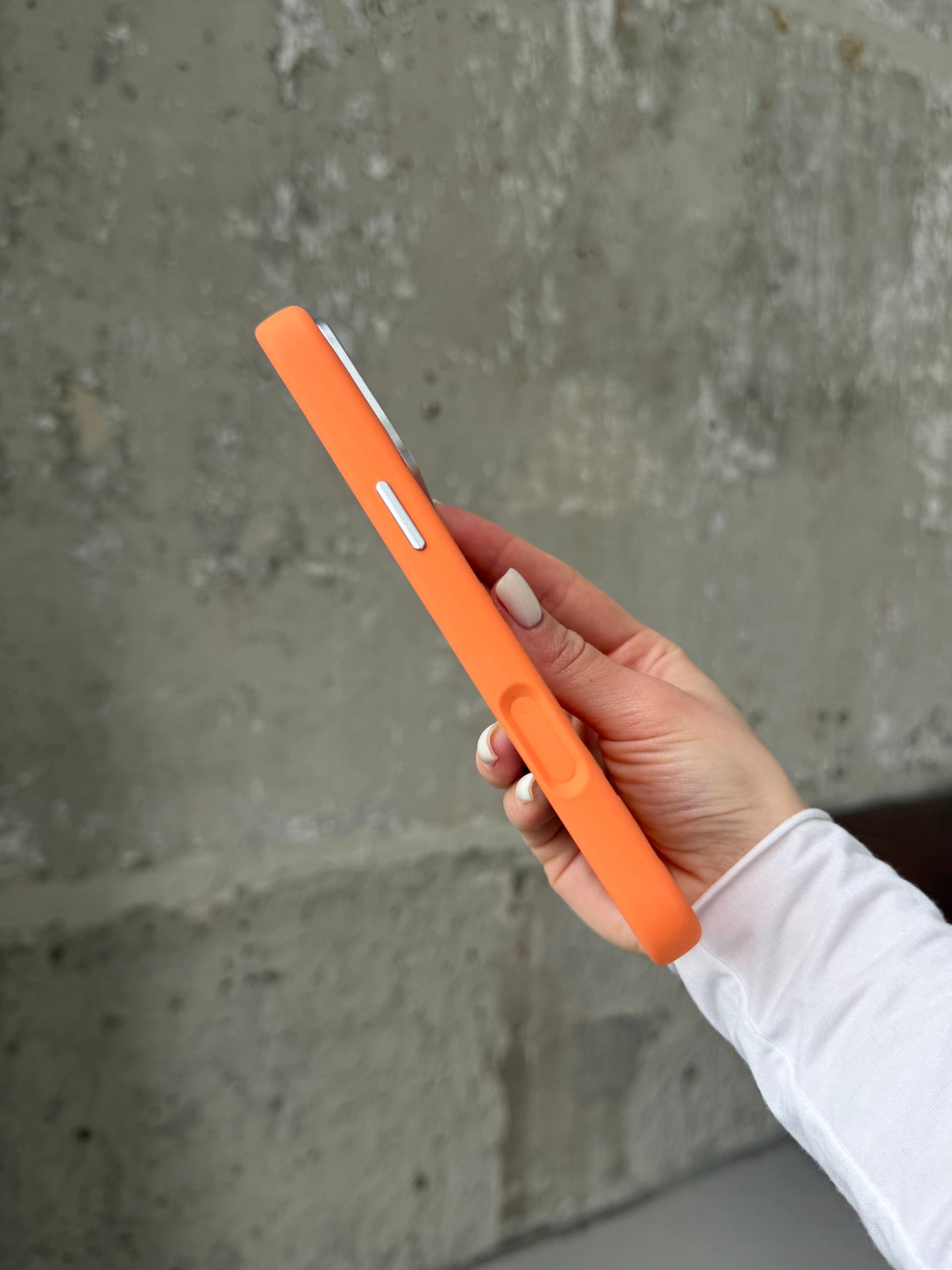 Чохол Flower Silicone Case з Magsafe на iPhone 17 Orange (09)