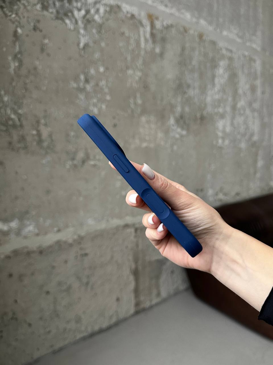 Чехол Silicone case с закрытой камерой на iPhone 17 Deep Navy #39