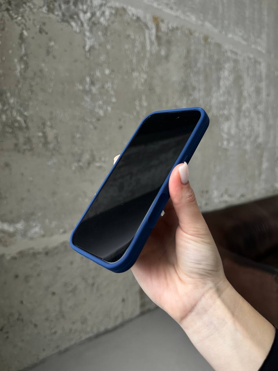 Чехол Silicone case с закрытой камерой на iPhone 17 Deep Navy #39