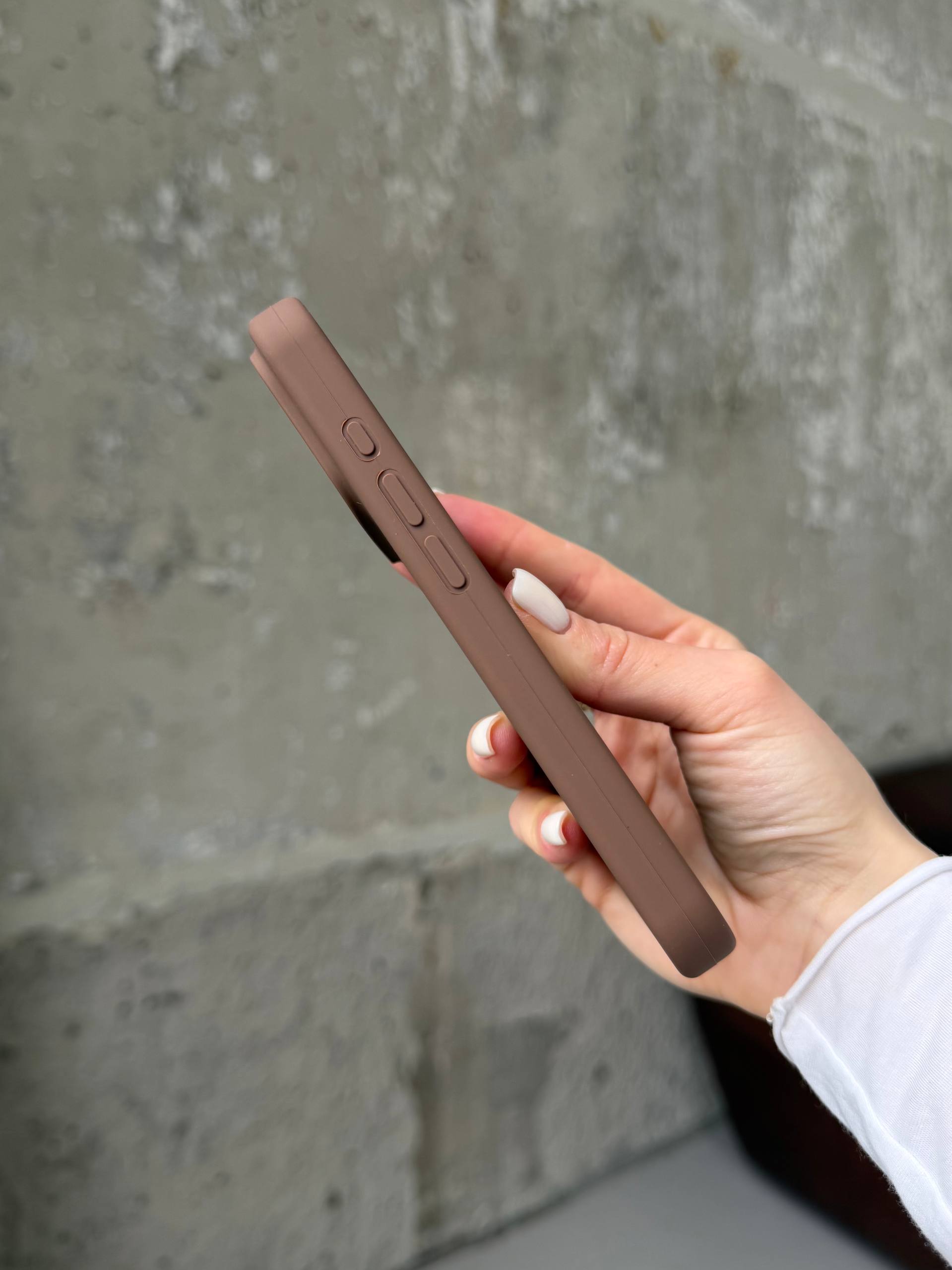 Чохол Silicone case із закритою камерою на iPhone 17 Pro Chocolate #63