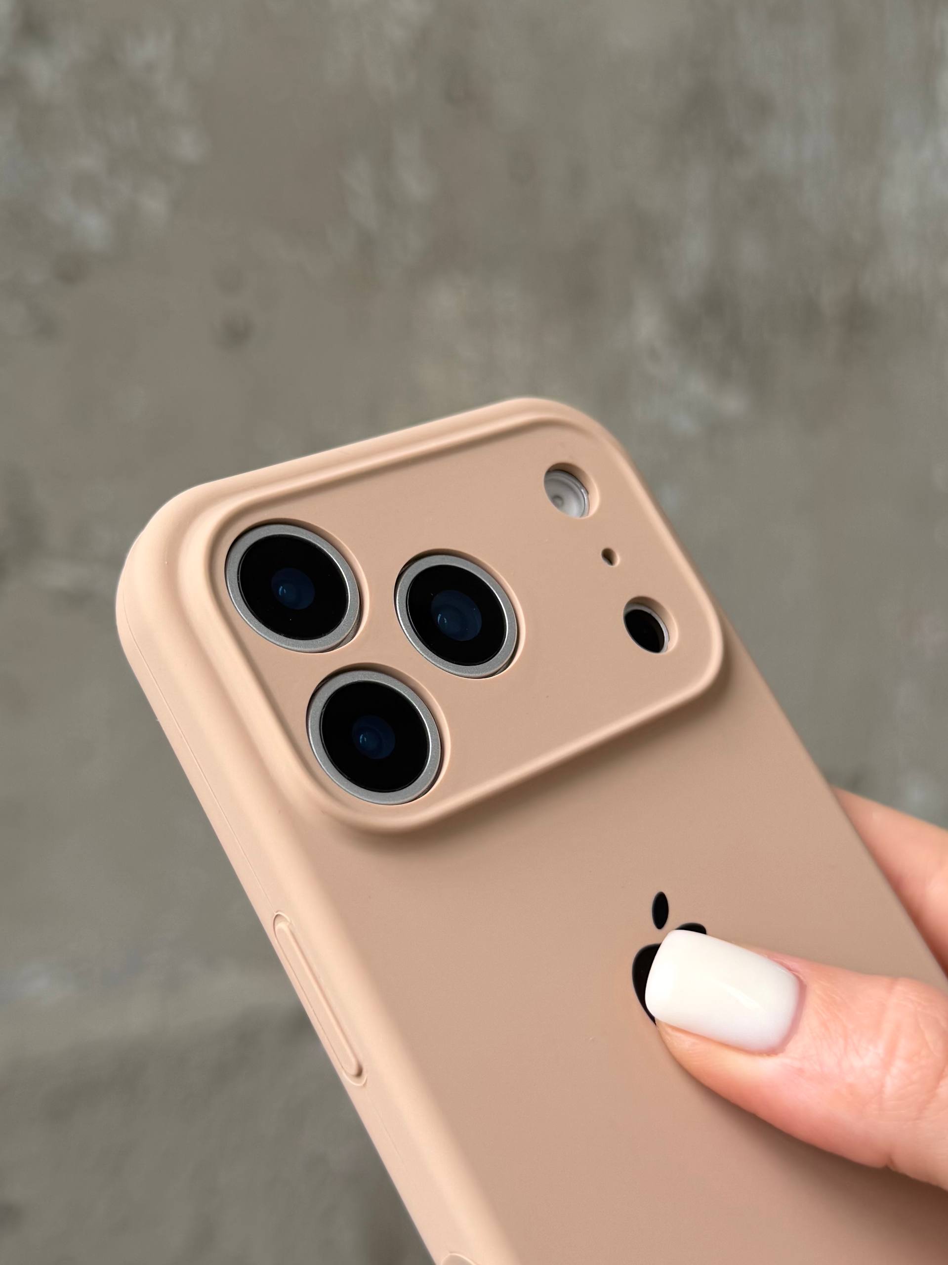 Чохол Silicone case із закритою камерою на iPhone 17 Pro Desert #62