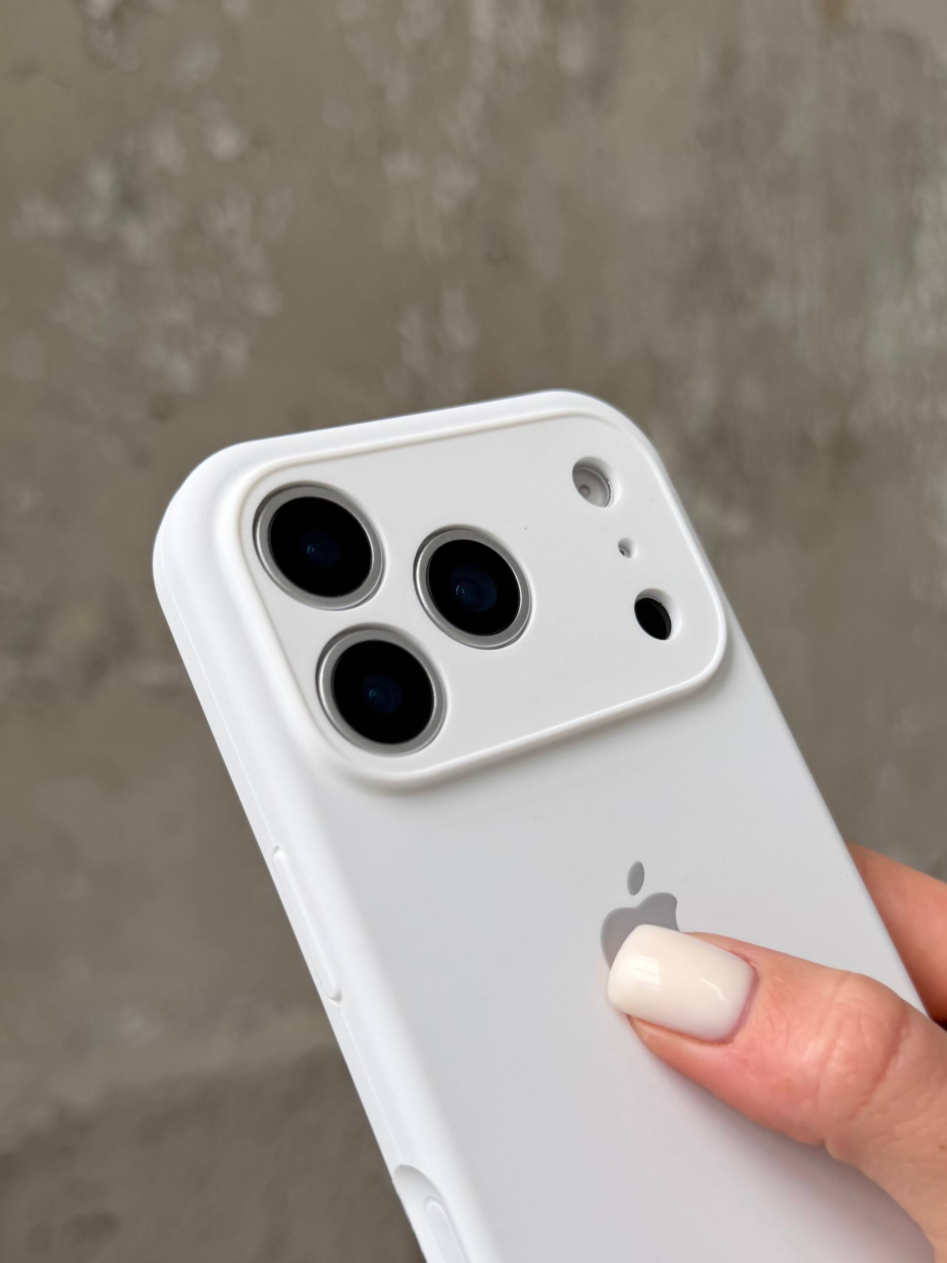 Чехол Silicone case с закрытой камерой для iPhone 17 Pro Max White #08