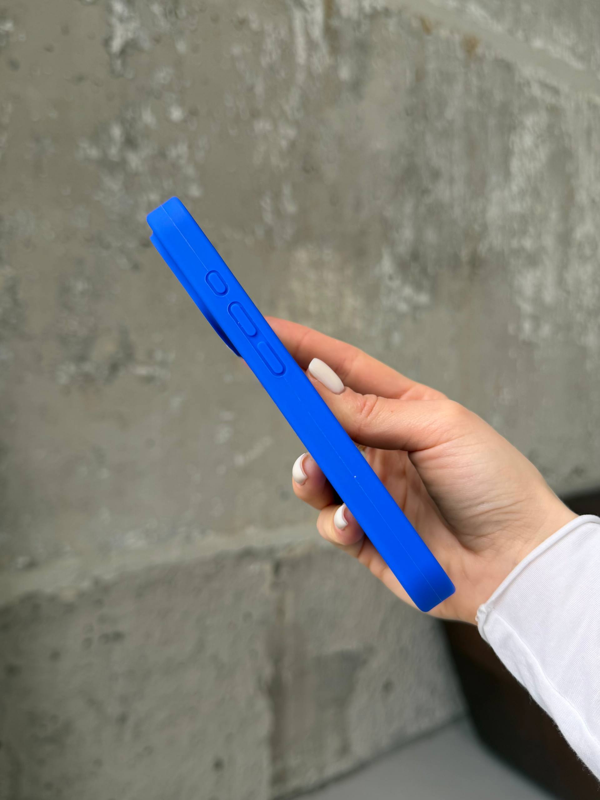 Чохол Silicone case із закритою камерою на iPhone 17 Pro Electric Blue #45
