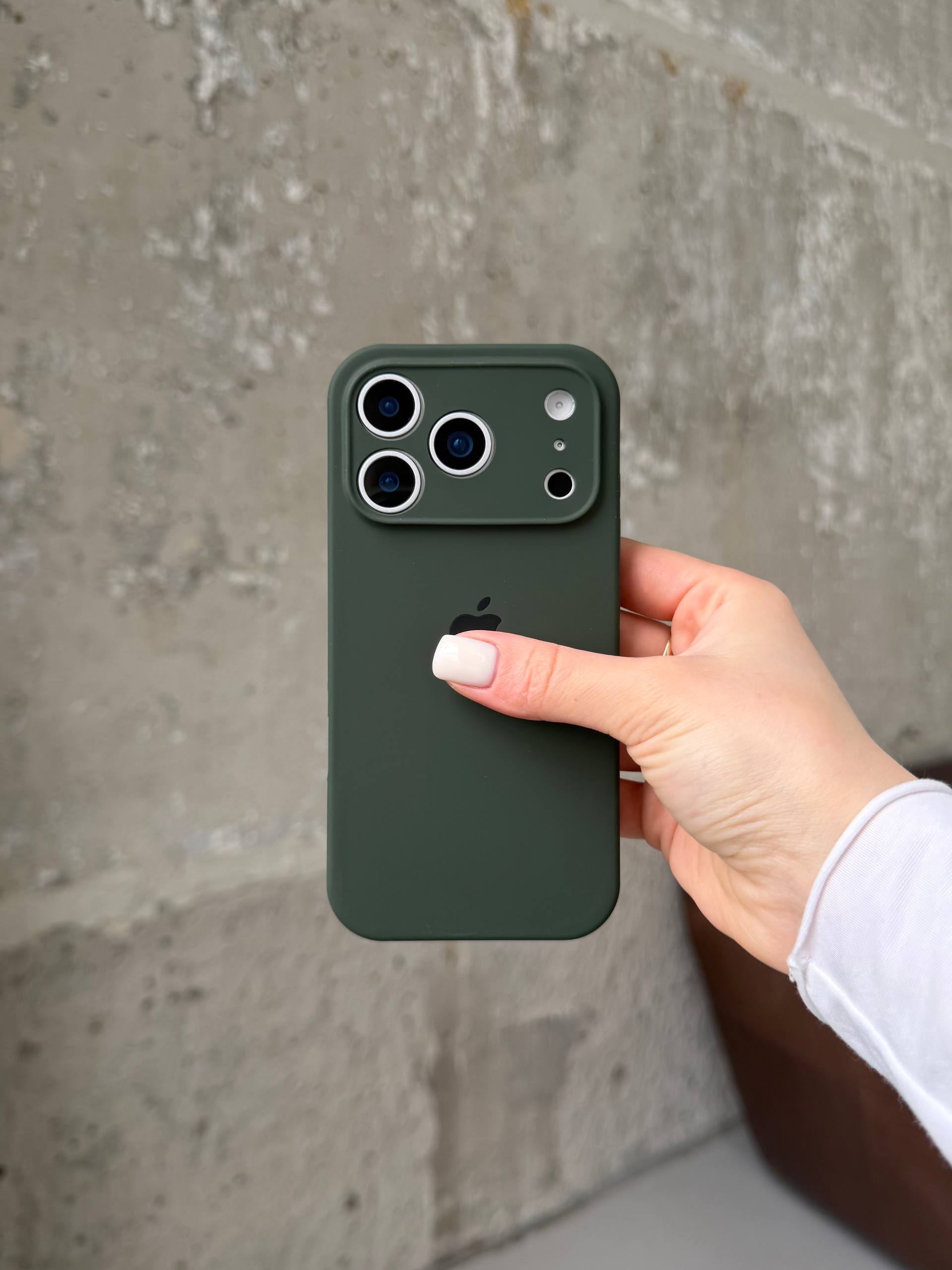 Чохол Silicone case із закритою камерою на iPhone 17 Pro Max Cyprus Green #40