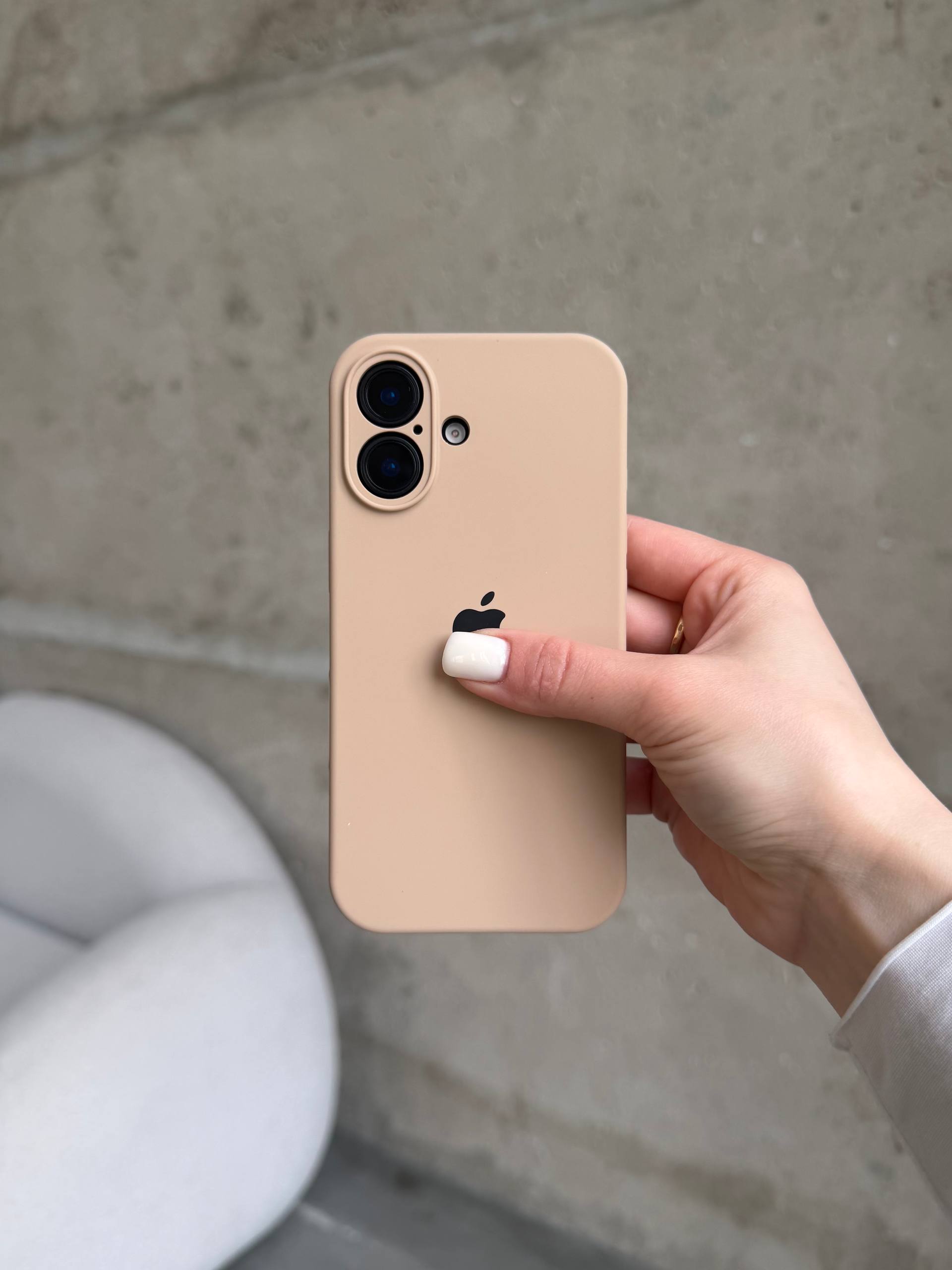 Чохол Silicone case із закритою камерою на iPhone 16 Desert #62