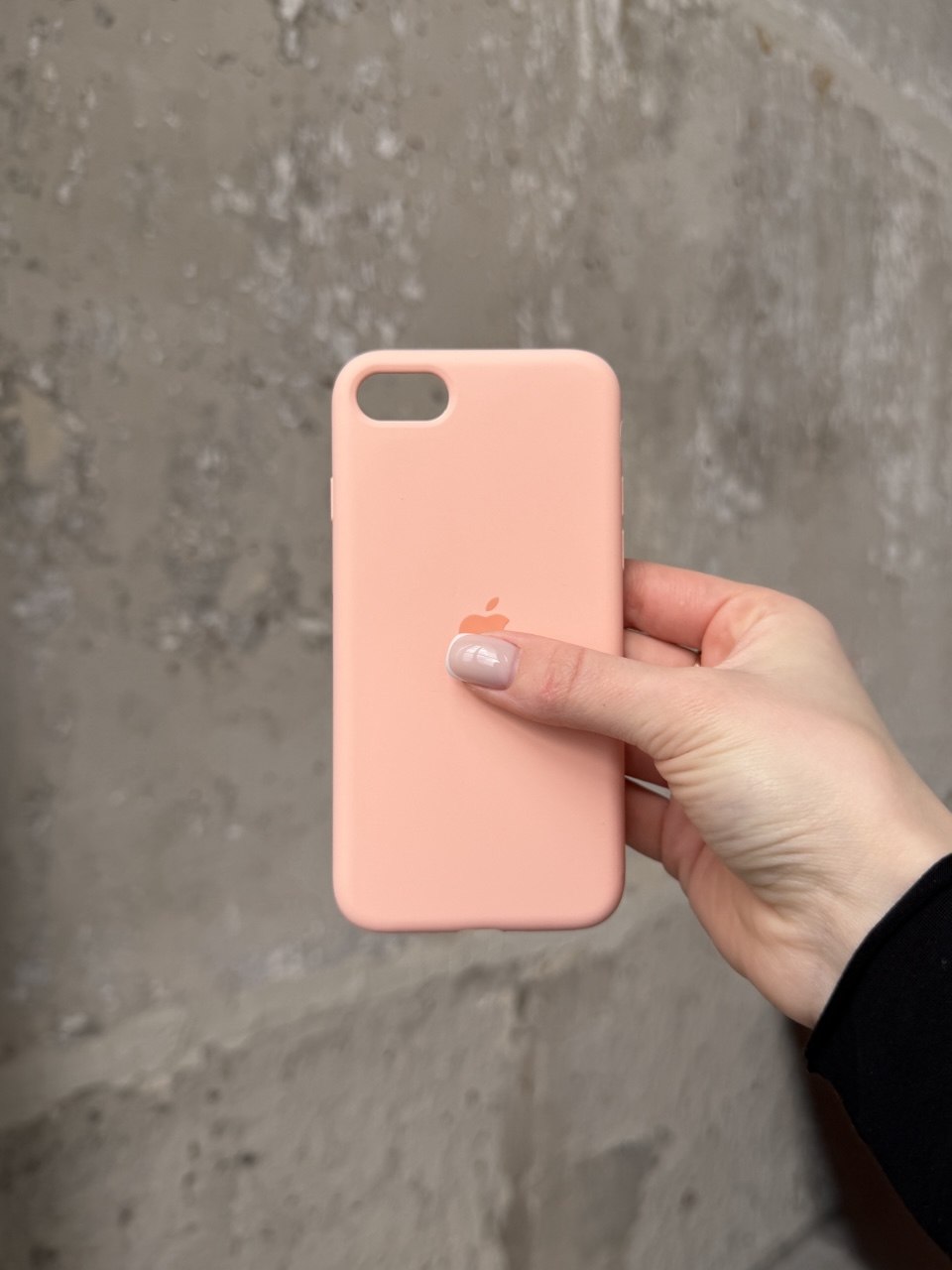 Чехол Silicone case с открытой камерой для iPhone 7 / 8 Grapefruit (07)