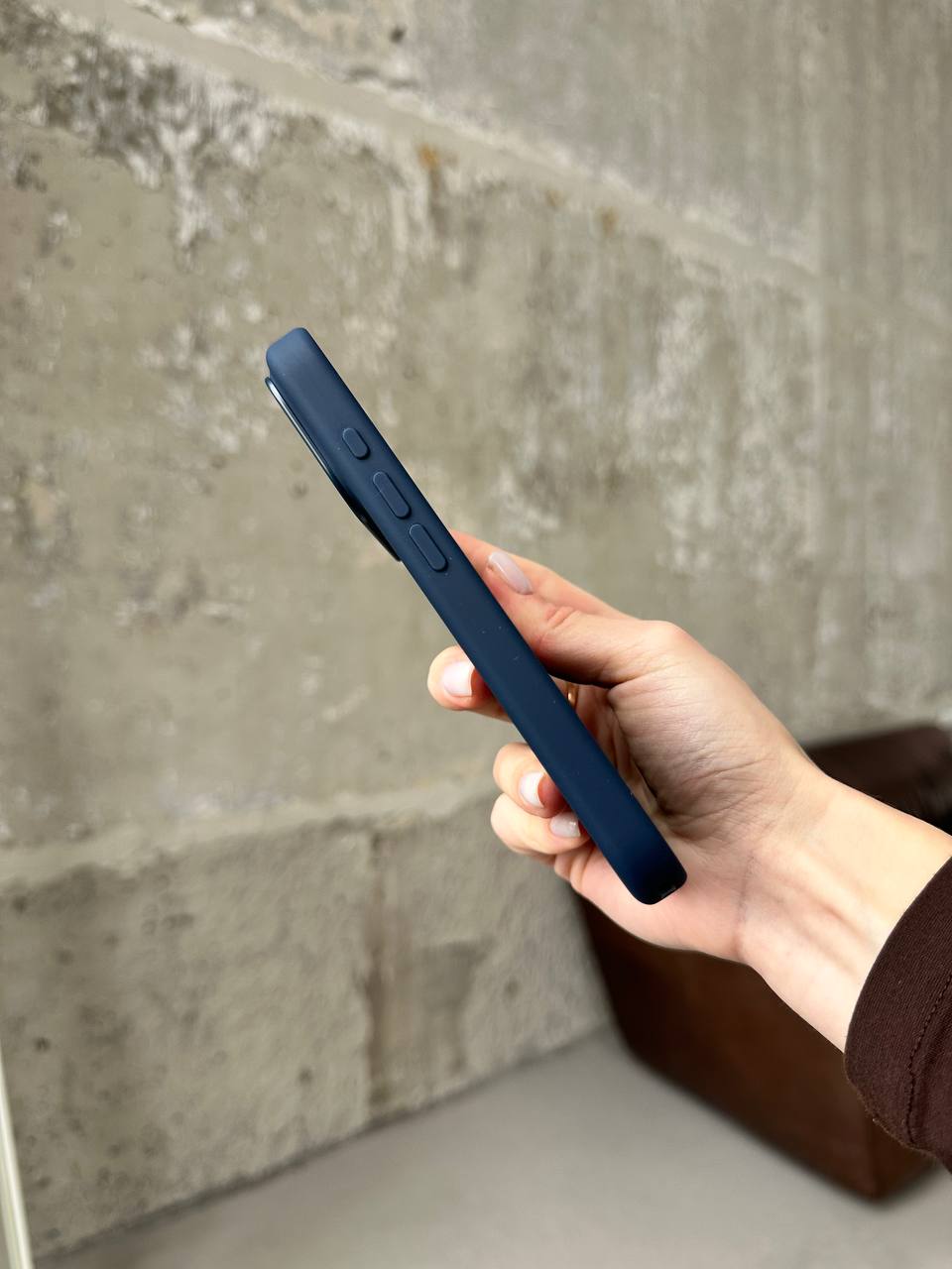 Чехол Silicone case с Magsafe на iPhone 17 Pro Midnight (06)