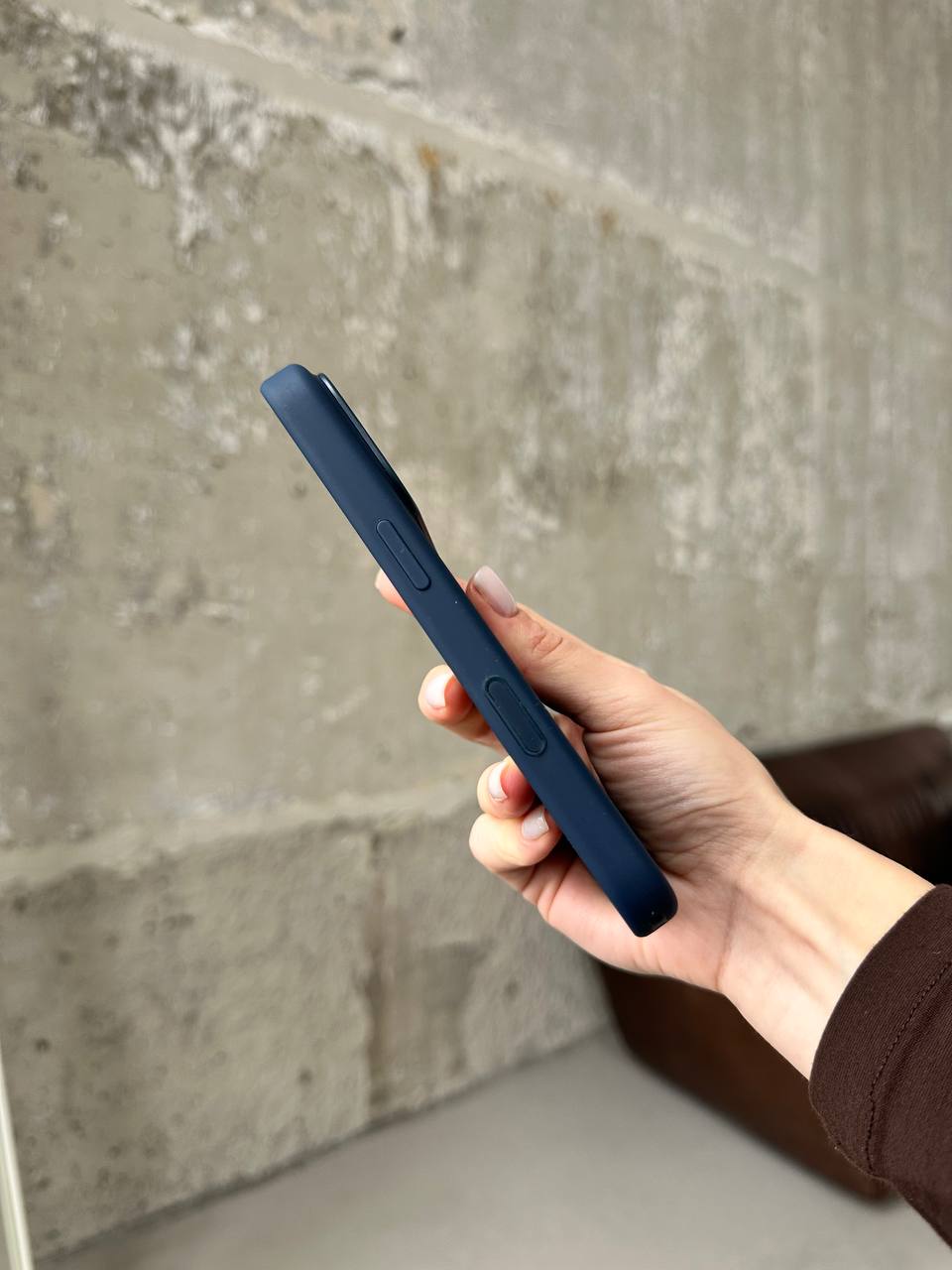 Чехол Silicone case с Magsafe на iPhone 17 Pro Midnight (06)