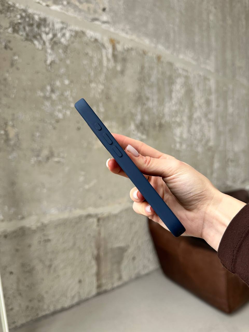 Чохол Silicone case з Magsafe на iPhone 17 Midnight (06)