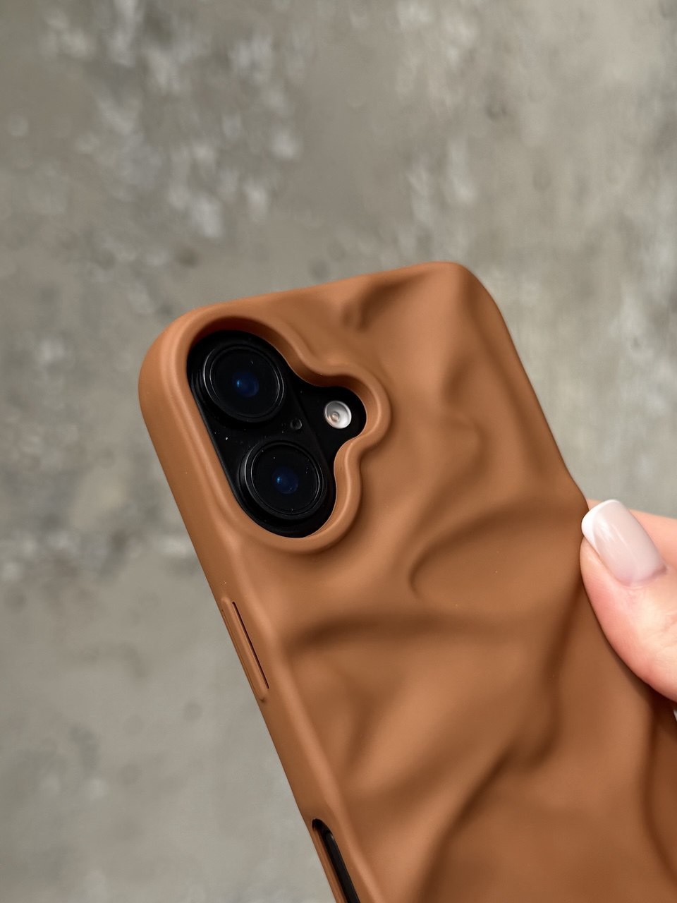 Чохол матовий хвилястий Wave Case на iPhone 16 Brown (03)