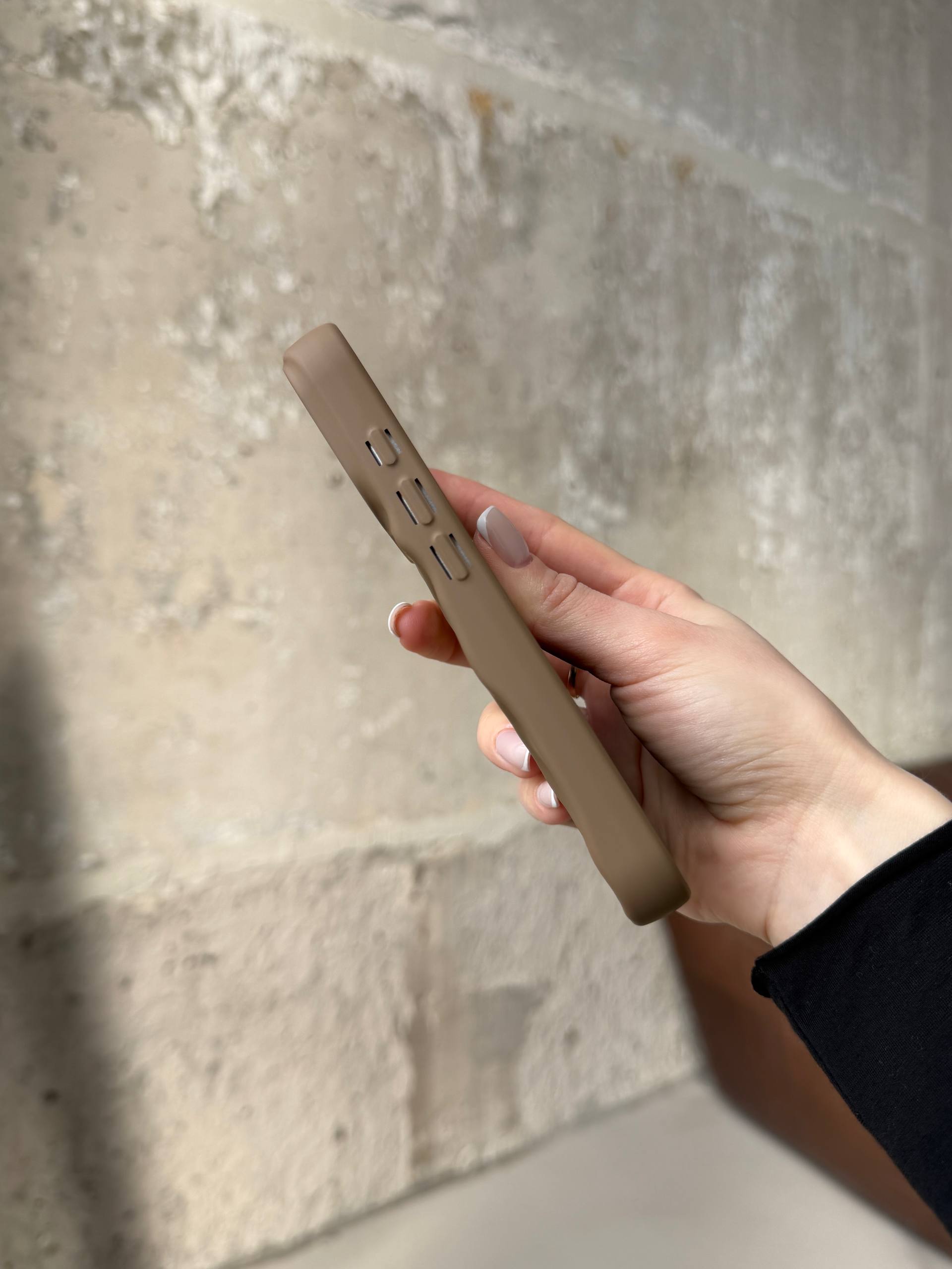 Чохол матовий хвилястий Wave Case на iPhone 17 Pro Milk Chocolate (05)