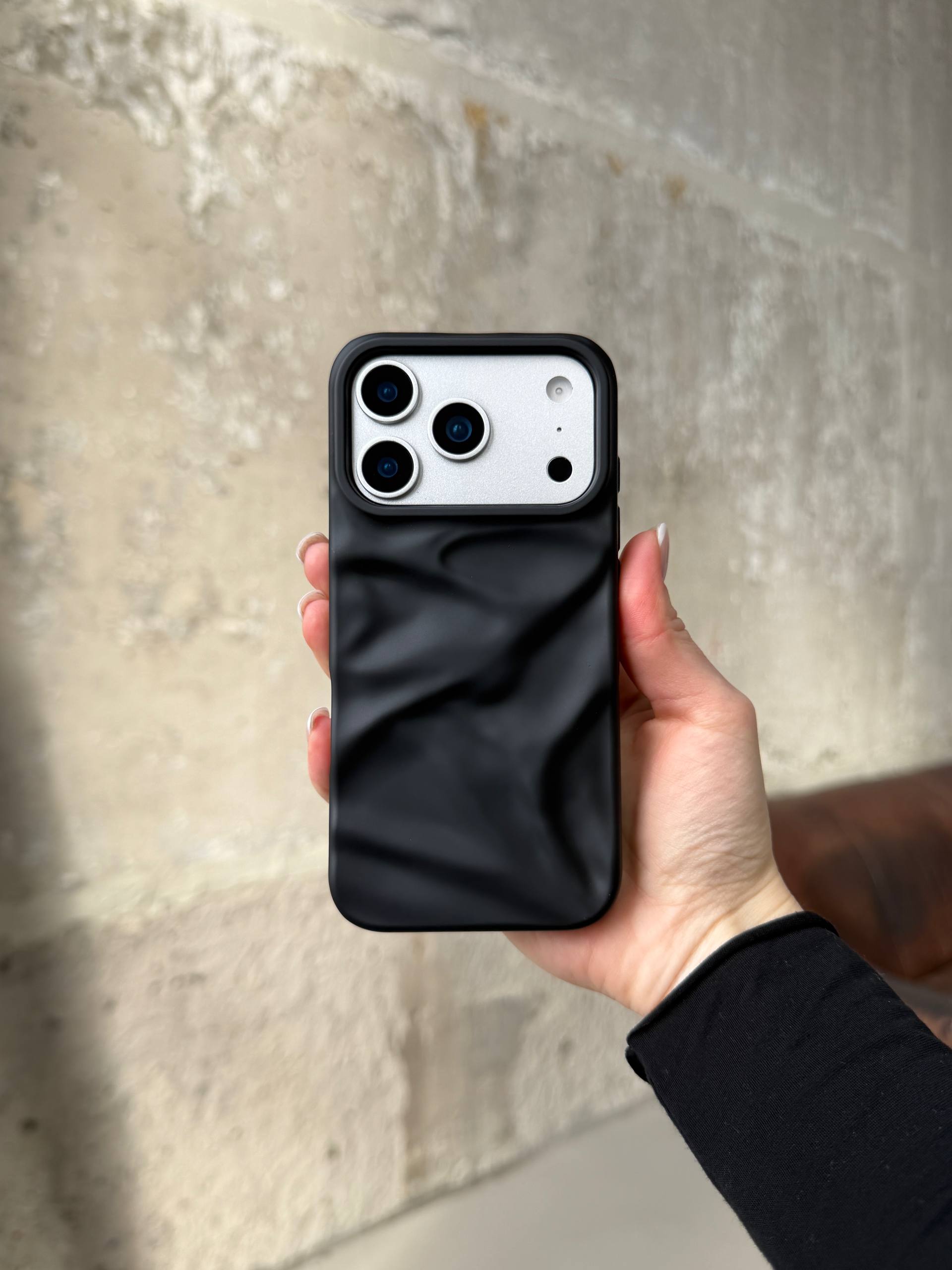 Чехол матовый волнистый Wave Case для iPhone 17 Pro Black (07)