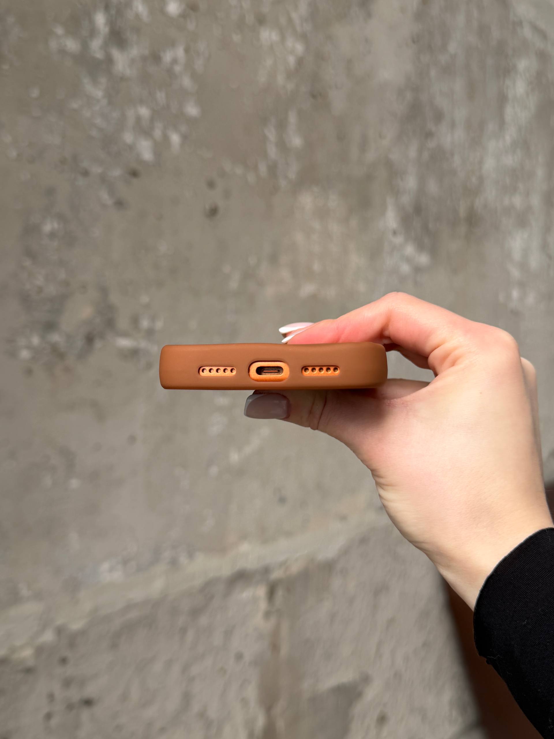 Чохол матовий хвилястий Wave Case на iPhone 17 Pro Brown (03)