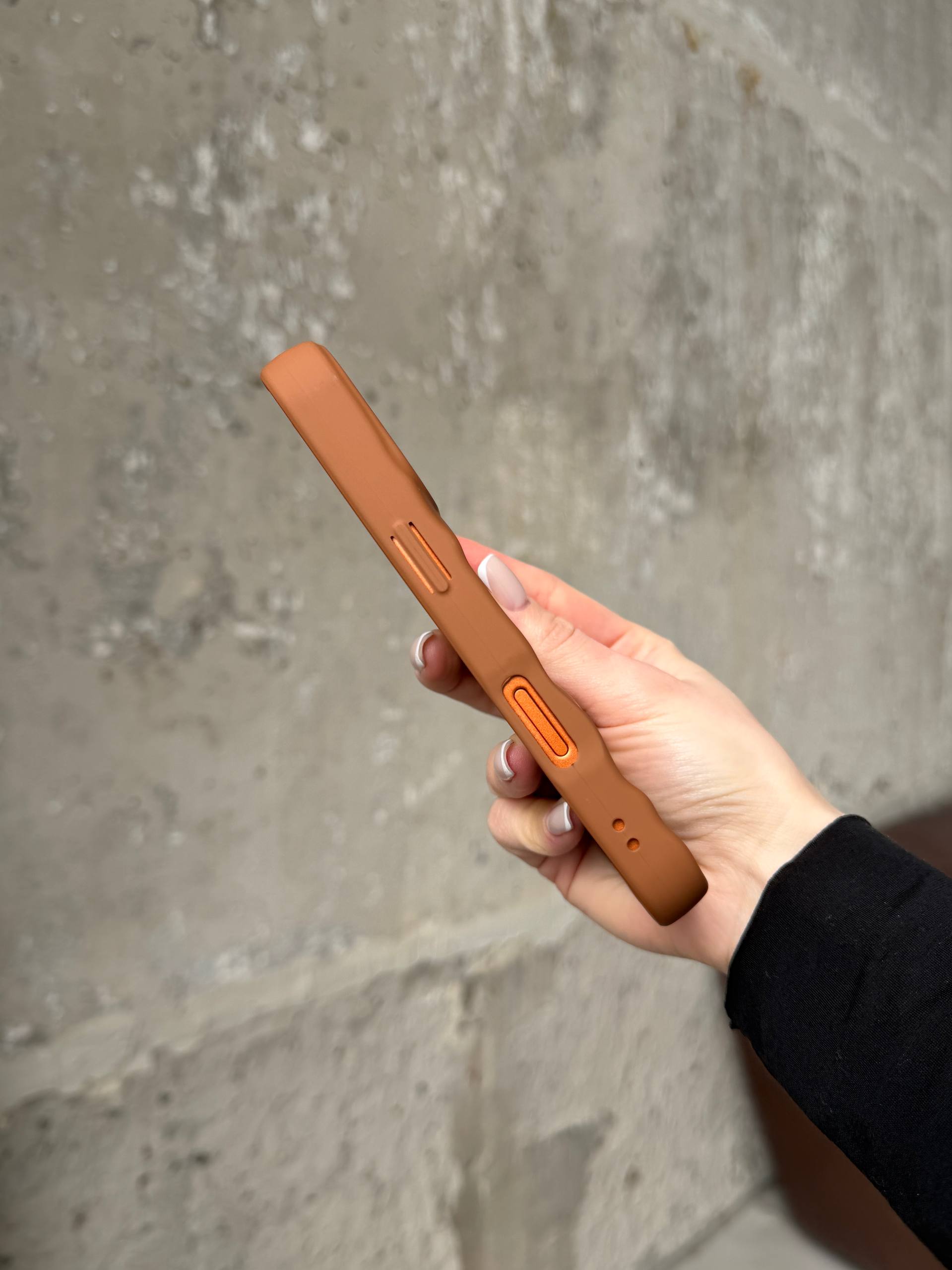 Чохол матовий хвилястий Wave Case на iPhone 17 Pro Brown (03)