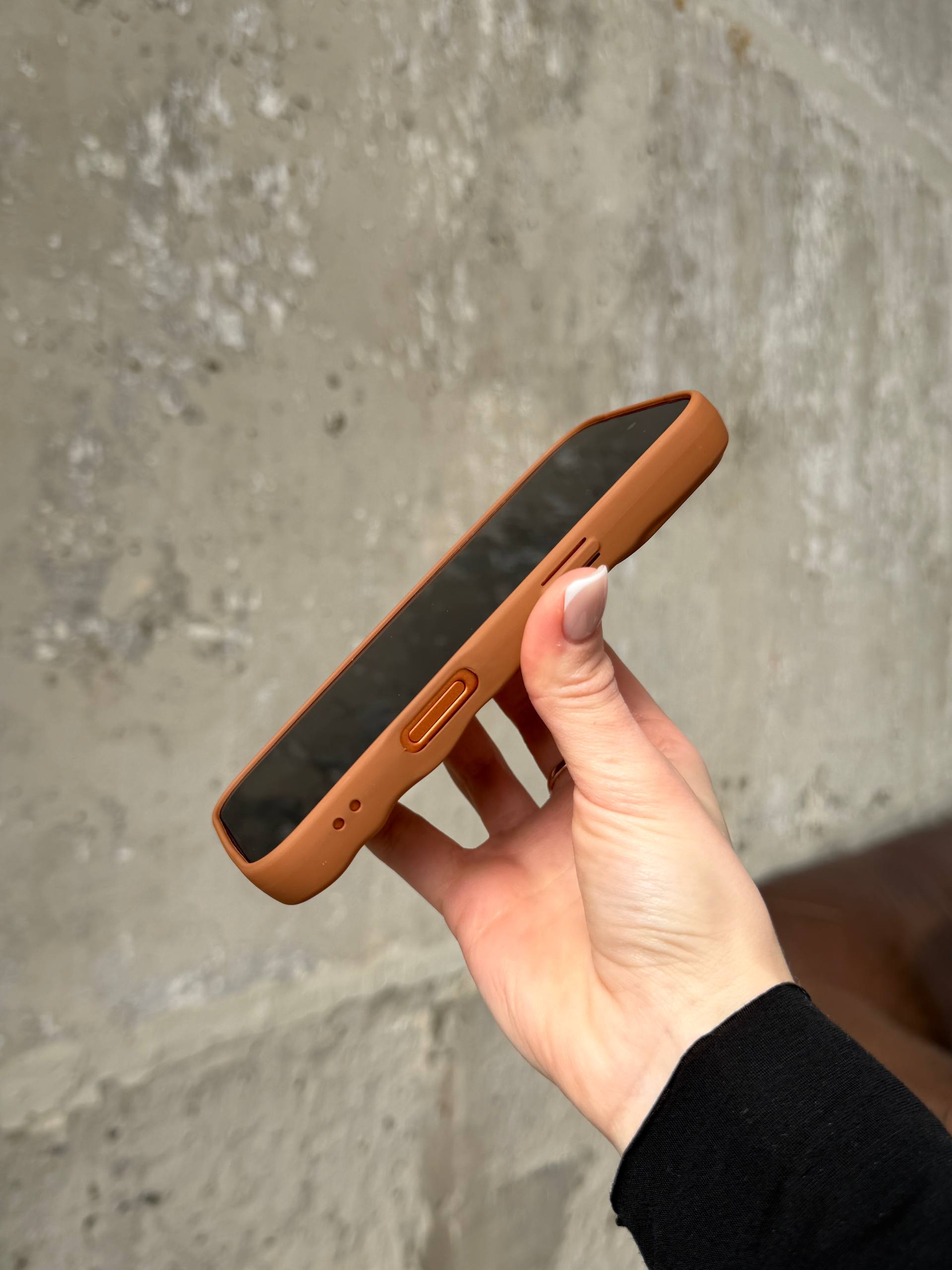 Чохол матовий хвилястий Wave Case на iPhone 17 Pro Brown (03)