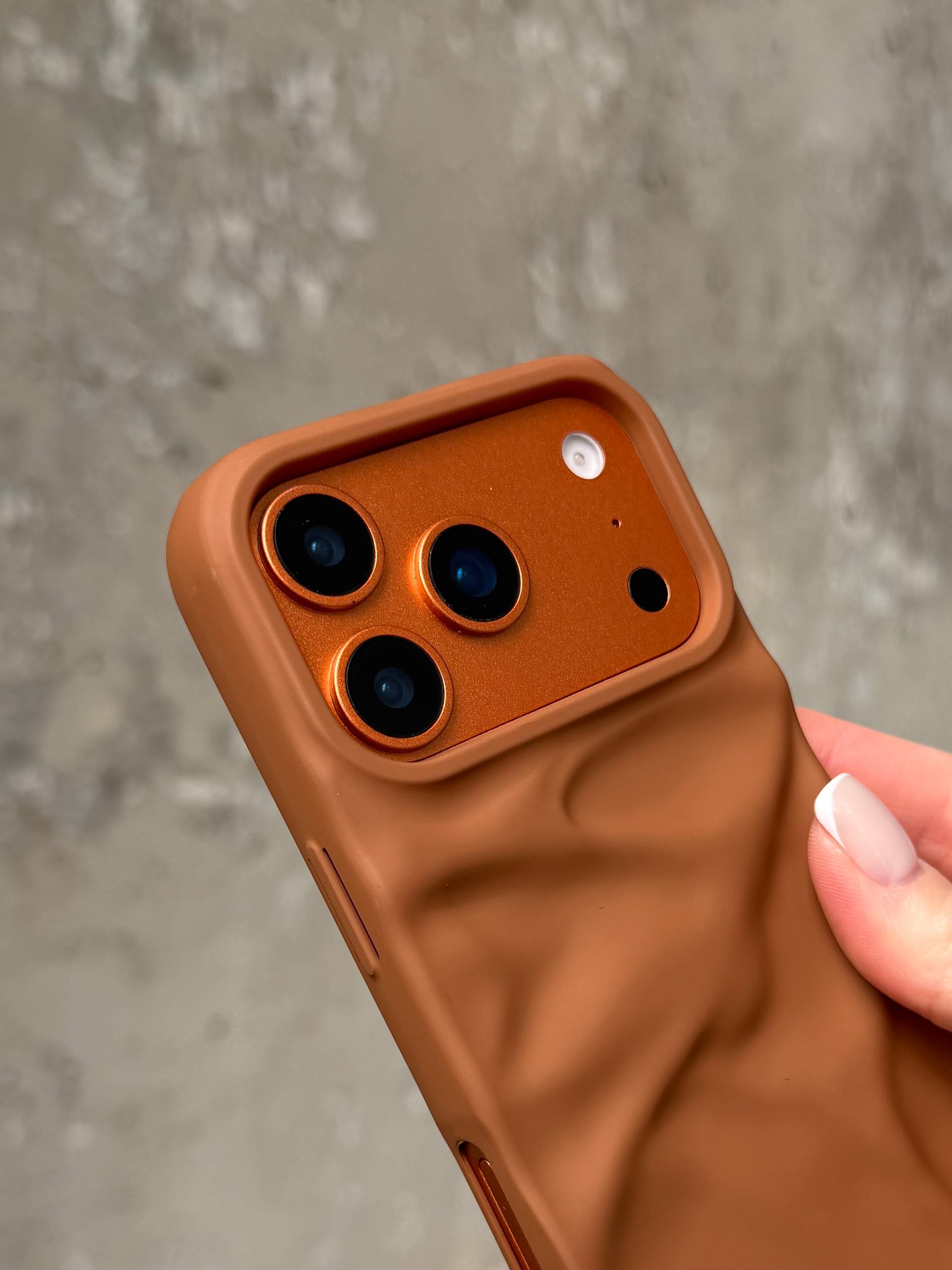 Чохол матовий хвилястий Wave Case на iPhone 17 Pro Brown (03)