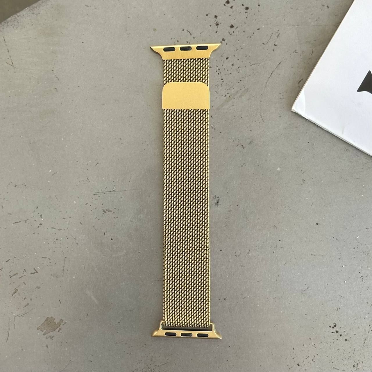 Ремінець Milanese Loop 42mm(окрім 10,11 серії) / 44mm / 45mm / 46mm / 49mm Gold