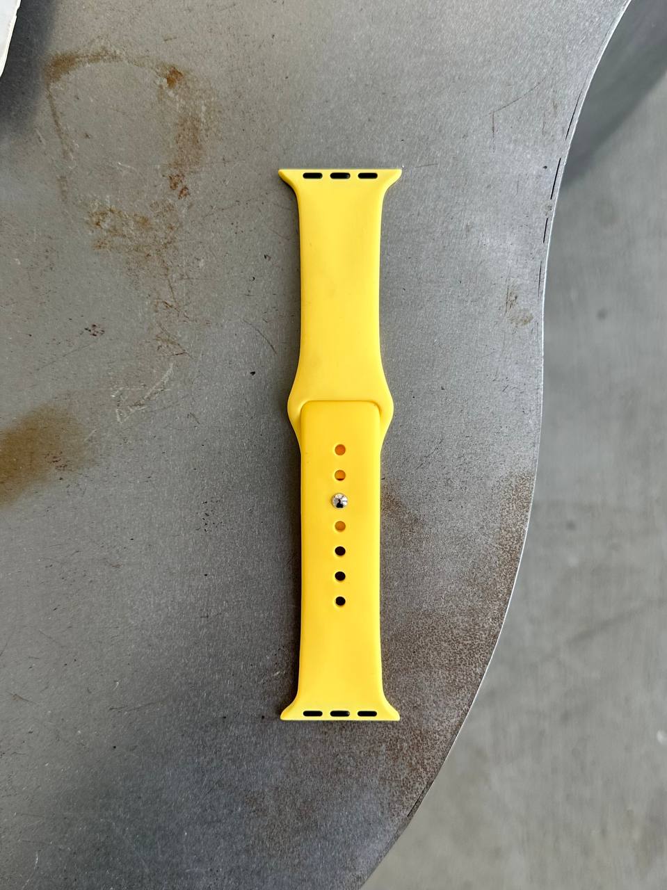 Ремінець Silicone Band 42mm(окрім 10,11 серії) / 44mm / 45mm / 46mm / 49mm M/L Yellow (38)