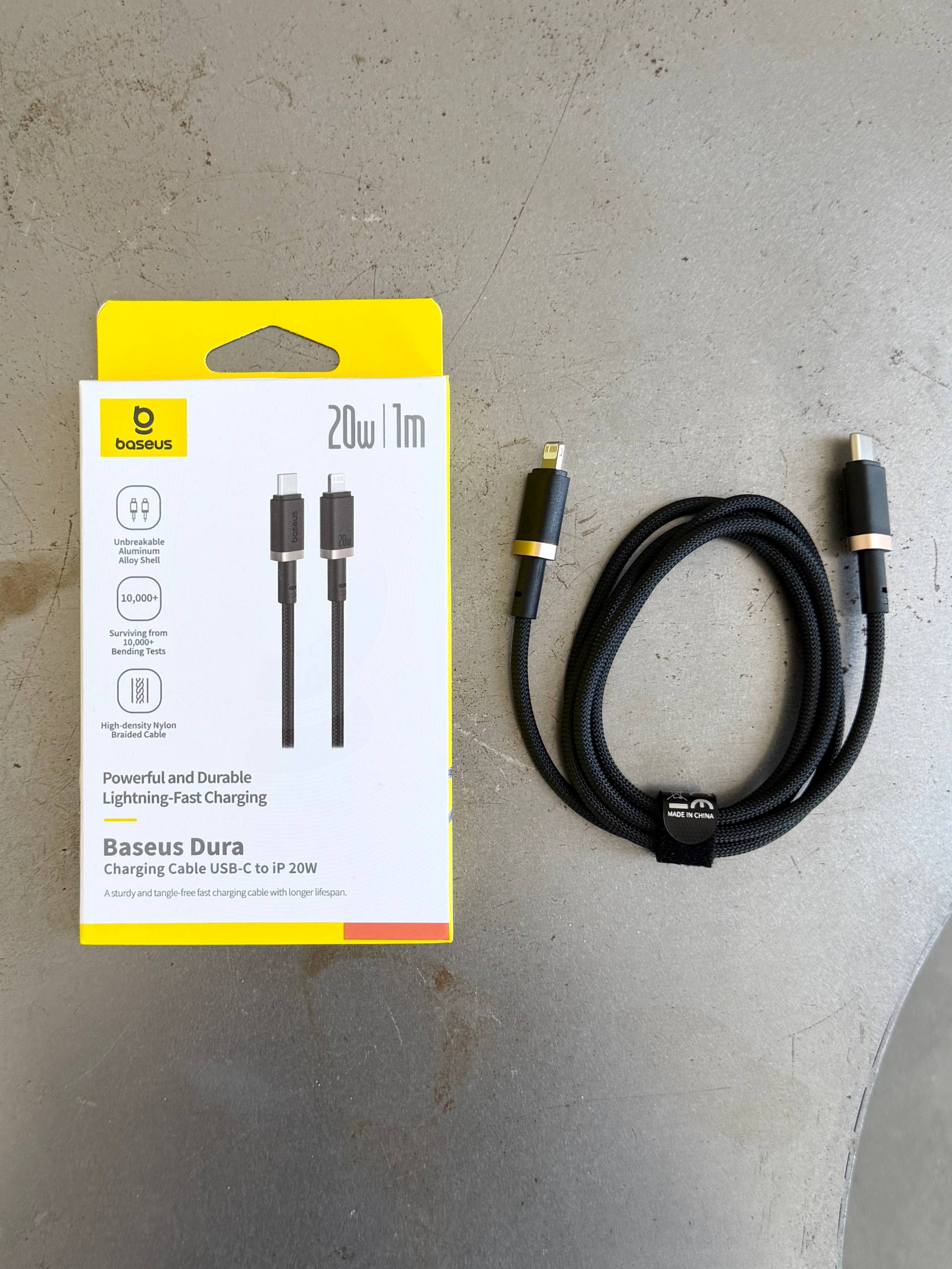 Кабель Baseus 20W USB-C — Lightning Dura Series